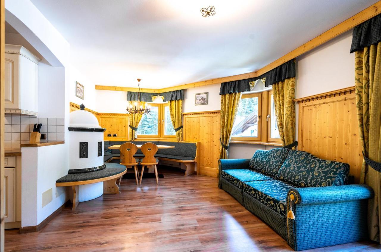 Hotel Garni Hotel&apartments Wildbach Wolkenstein in Gröden
